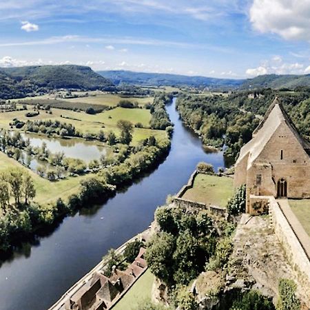 Au Coeur De Beynac, Superbe Maison Du 14Eme Siecle Avec Jardin Panoramique Luaran gambar